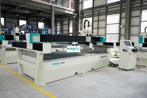 Plastic Material Cutting High Pressure Water Jet Cutting Machine with 60000psi Pump Pressure